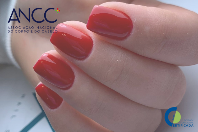 Manicure Russa Combinada